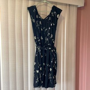 Little black dress with flowers!🌸🌺